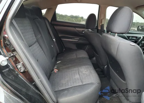 2017 Nissan Altima 2.5 z USA, uszkodzony, nr VIN 1N4AL3AP7HC266964